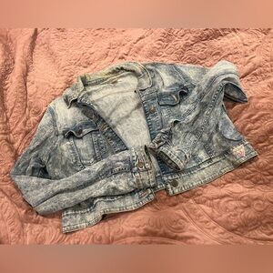 Guess Cropped Acid Wash Denim Jacket in Faded Blue